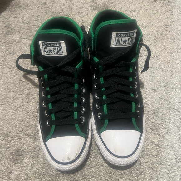 High Top Converse - Picture 3 of 5